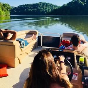 Meet your Posher, Jacqueline